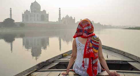 10 Amazing Reasons to Choose Golden Triangle Tour in India