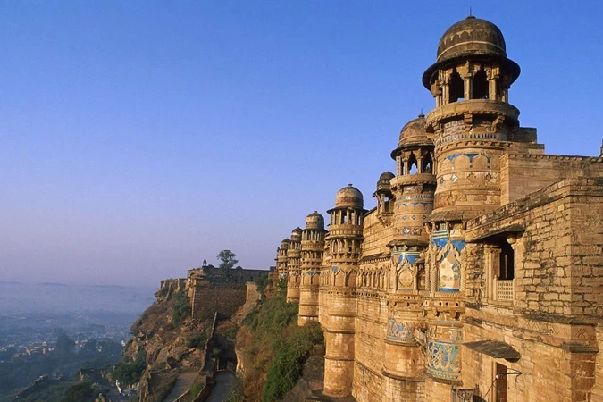 Central India Tour, Central India Tour and Travels