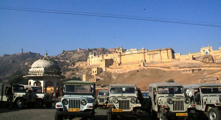 jeep-safari-in-jaipur-1669712088.webp